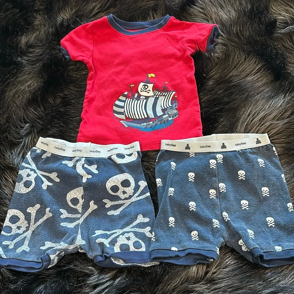 Gap 18-24 month Jammie’s